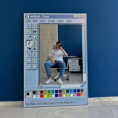 Paint Mirror : là où la nostalgie rencontre l'esthétique moderne.